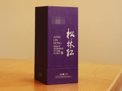 春節(jié)將至，簡裝茶葉禮盒更受青睞