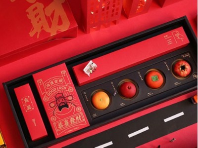 二十三，小年到！讓濟(jì)南禮品盒廠家設(shè)計(jì)的新年禮盒，陪你一起慶團(tuán)圓！