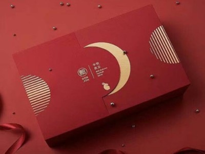 中秋送禮，別讓你的月餅包裝盒裸奔了，濟(jì)南精裝盒廠家教你這樣做