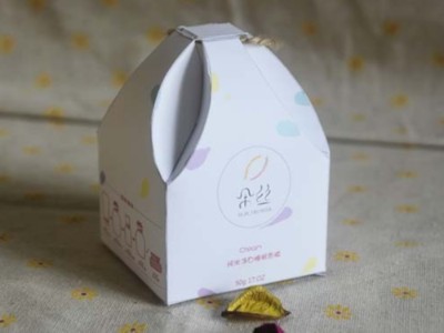 濟(jì)南包裝盒廠家設(shè)計(jì)的化妝品包裝盒，如何得到消費(fèi)者認(rèn)可？